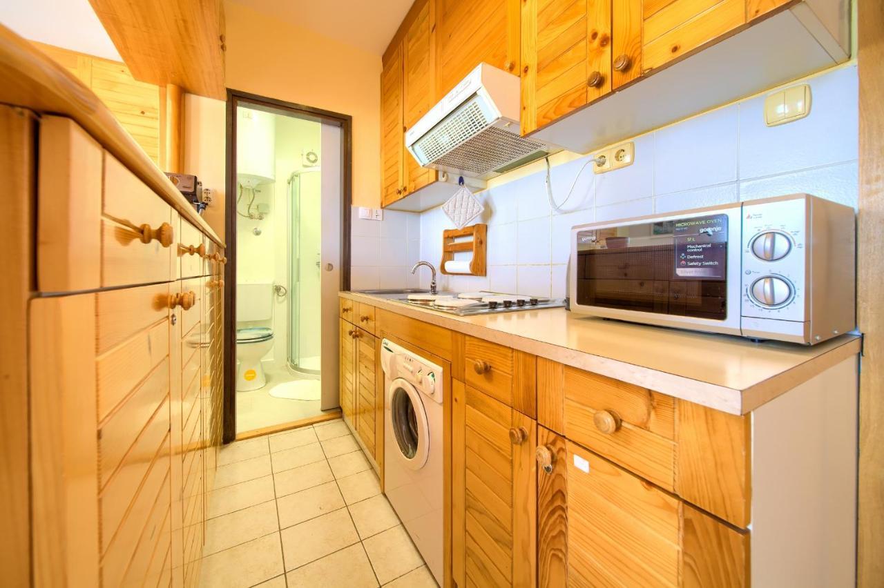 Studio Apartment Vesna クルク エクステリア 写真
